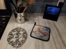 Northern Hawk Owl Pair of Pot Holders Kitchen Heat Resistant Pot Holders Sets Oven Hot Pads for Cooking Baking BBQ, 7 1/2 x 7 1/2
